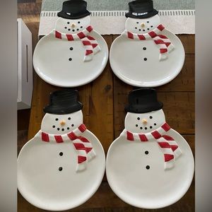 William Sanoma - Snowman dessert plates